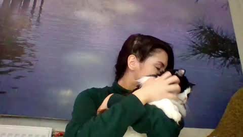 AliceTailorrr online show from May 8, 8:28 am