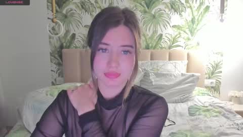 Alice online show from September 29, 6:13 pm