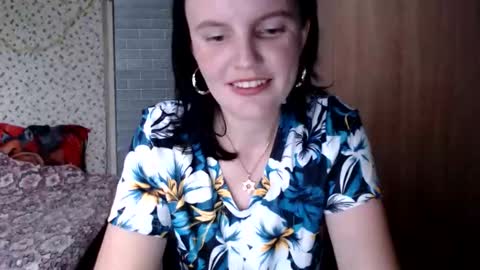 Alicexbaby online show from May 28, 12:25 pm