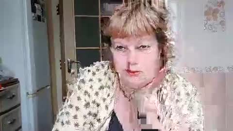 Snapshot of alicexmistress chatting on January 10, 10:17 am Alicexmistress online show from January 10, 10:17 am
