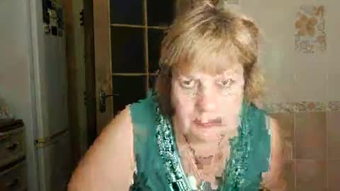 Snapshot of alicexmistress chatting on January 12, 3:03 pm Alicexmistress online show from January 12, 3:03 pm