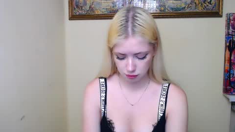 Alice online show from April 10, 8:53 am