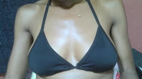 alicia253177 online show from February 19, 6:00 pm