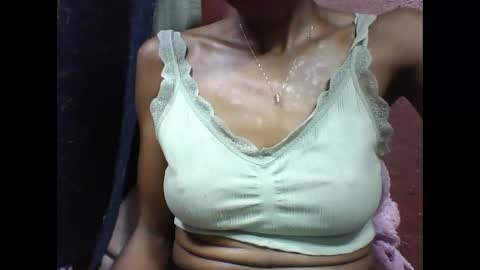 alicia253177 online show from September 15, 6:21 am