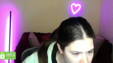 Alicia online show from December 4, 12:40 pm