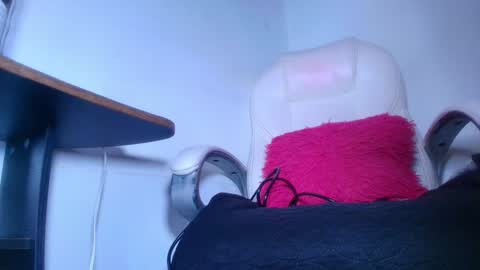 Alicia Kyse  online show from January 11, 3:02 am