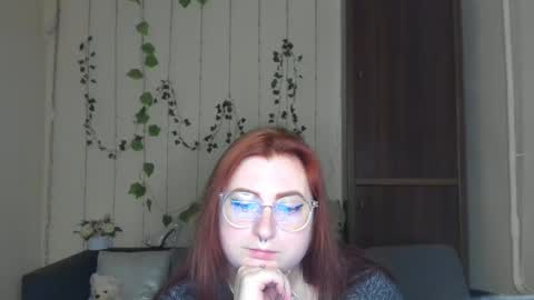 Alicia online show from May 11, 5:42 am