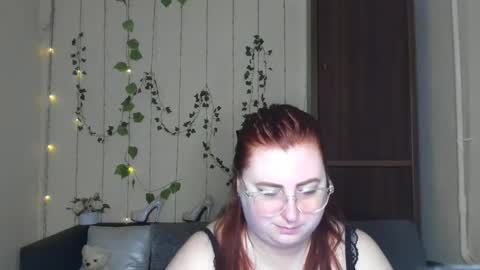 Alicia online show from May 10, 5:31 am