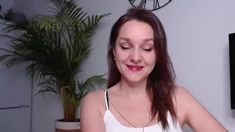 Snapshot of alicialux chatting on January 20, 7:58 am Alicia online show from January 20, 7:58 am