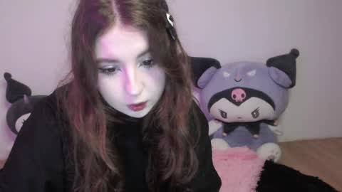 Snapshot of aliciamoon_ chatting on September 12, 5:09 pm aliciamoon_ online show from September 12, 5:09 pm