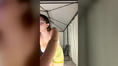 Alicia  online show from May 24, 1:37 am