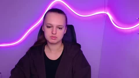 Alicie online show from September 23, 5:49 am