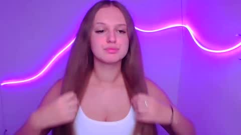 Alicie online show from September 18, 11:20 am