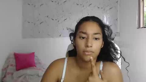 luisa online show from September 19, 7:57 pm
