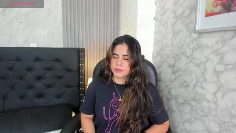 alicya online show from May 22, 12:47 pm
