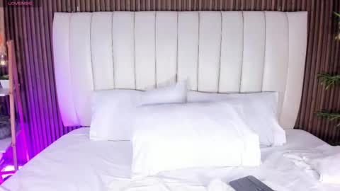 Aliha online show from November 5, 11:10 pm