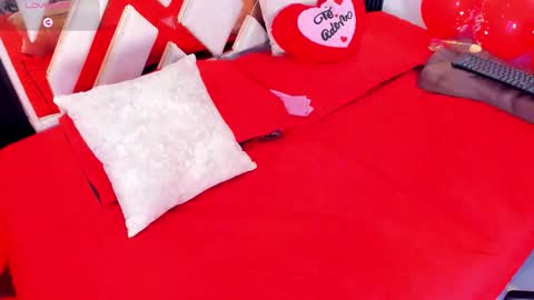 Ali Johansonn online show from February 18, 1:49 am