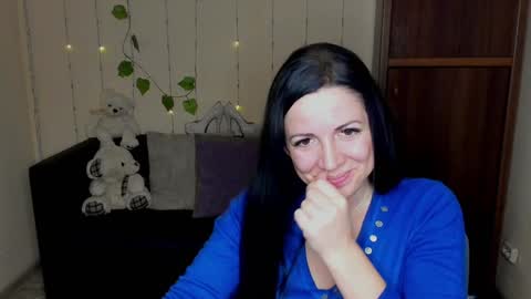 Alika online show from December 18, 12:40 pm