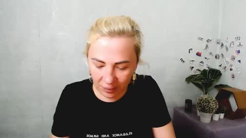 Alina online show from May 11, 4:25 am