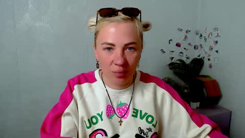 Alina online show from May 2, 4:27 am