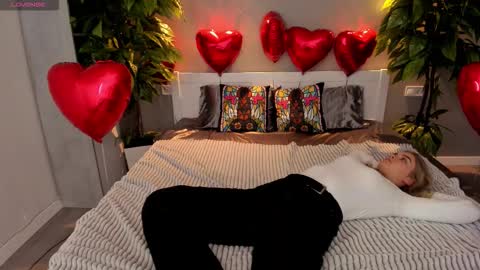 Alina online show from February 12, 8:32 pm