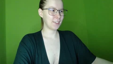 alinasei online show from April 2, 1:08 pm