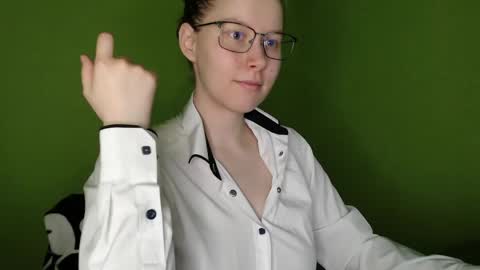 alinasei online show from March 28, 4:06 pm