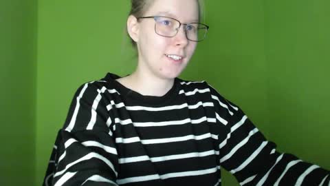 alinasei online show from April 10, 2:12 pm