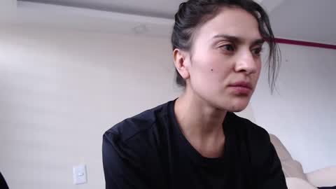 alipetite online show from January 11, 10:15 pm