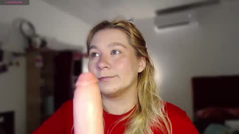 alisa_u online show from May 10, 11:18 pm