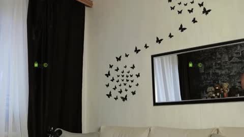 Alice online show from October 31, 10:52 am