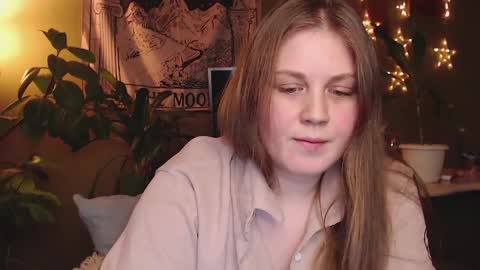 alisashy666 online show from April 6, 10:11 pm