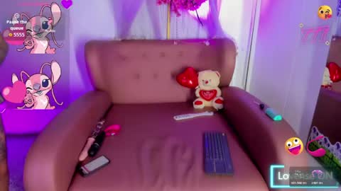 alise_mason online show from May 20, 7:16 am