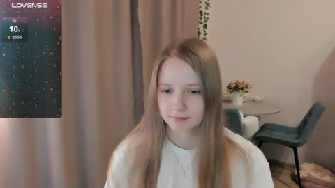 Alya online show from May 13, 7:41 pm