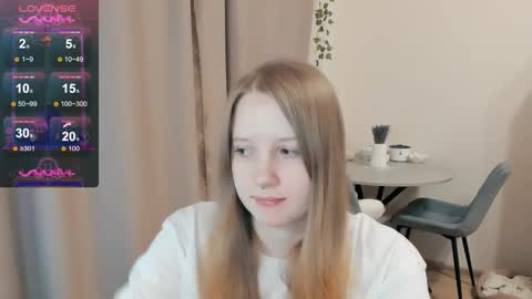 Alya online show from October 13, 6:43 pm