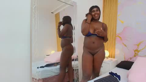 Alisha online show from October 6, 1:39 pm