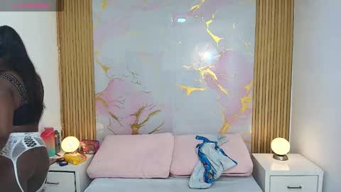 Alisha online show from November 7, 12:00 pm