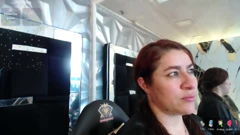 alison_marr online show from May 16, 12:13 am