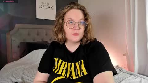 Alissa online show from November 9, 4:03 pm