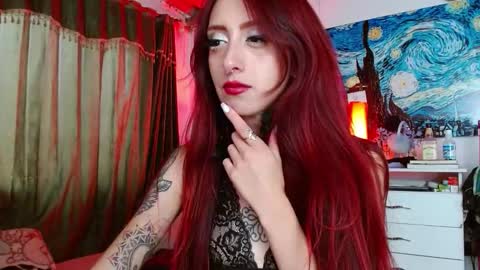 alissesallie_ online show from November 6, 9:53 pm