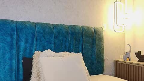 alisson_fox69 online show from November 20, 1:28 am