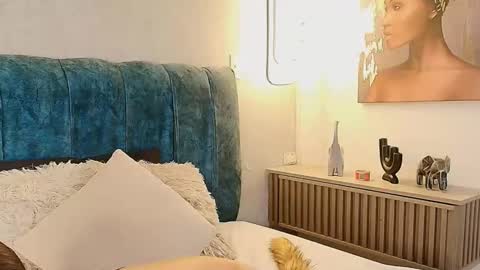 alisson_fox69 online show from October 21, 3:32 am