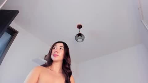 alisson_mendez01 online show from March 20, 7:08 pm