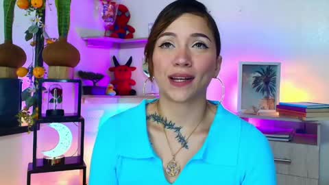 Alisson IG alisson zafiro27 online show from May 18, 3:05 am