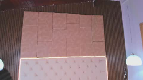 alison online show from November 14, 1:00 pm