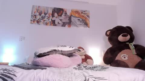 Goddess  online show from November 20, 3:07 am