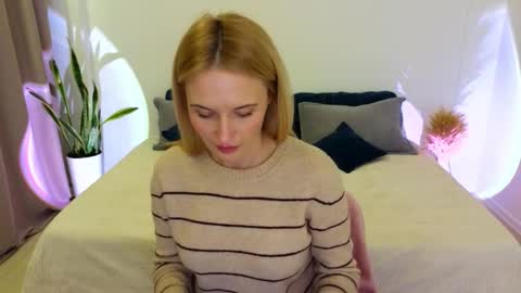 alisssarose online show from January 16, 10:06 pm