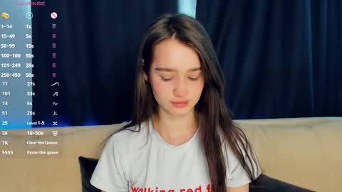 Alivia online show from February 17, 7:40 am