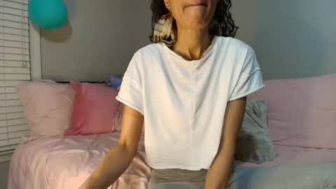 goddess online show from February 25, 12:42 am