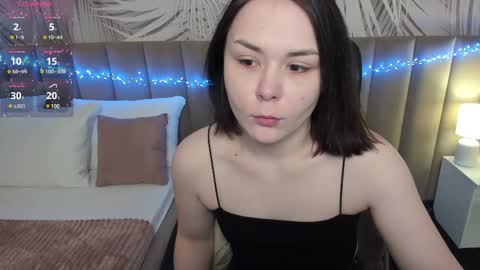 Snapshot of alli_zi chatting on March 1, 2:37 am Blair online show from March 1, 2:37 am